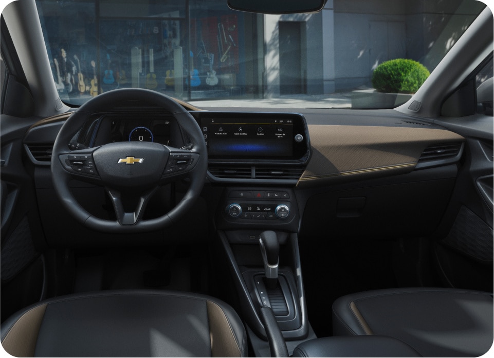 Interior renovado y sofisticado Tracker